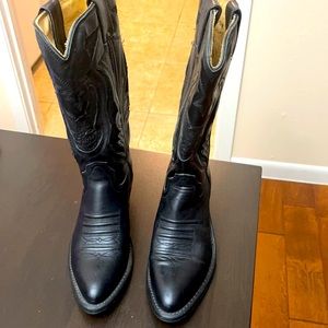 Vintage Harley-Davidson black cowboy boots